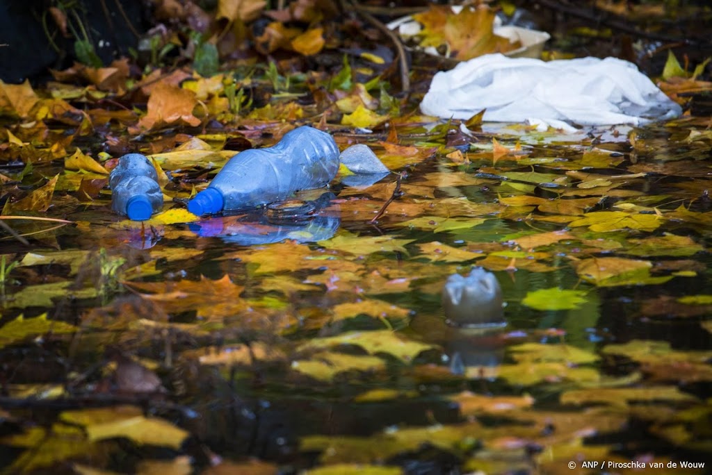 Meerderheid volgens peiling voor verbod op wegwerpplastic
