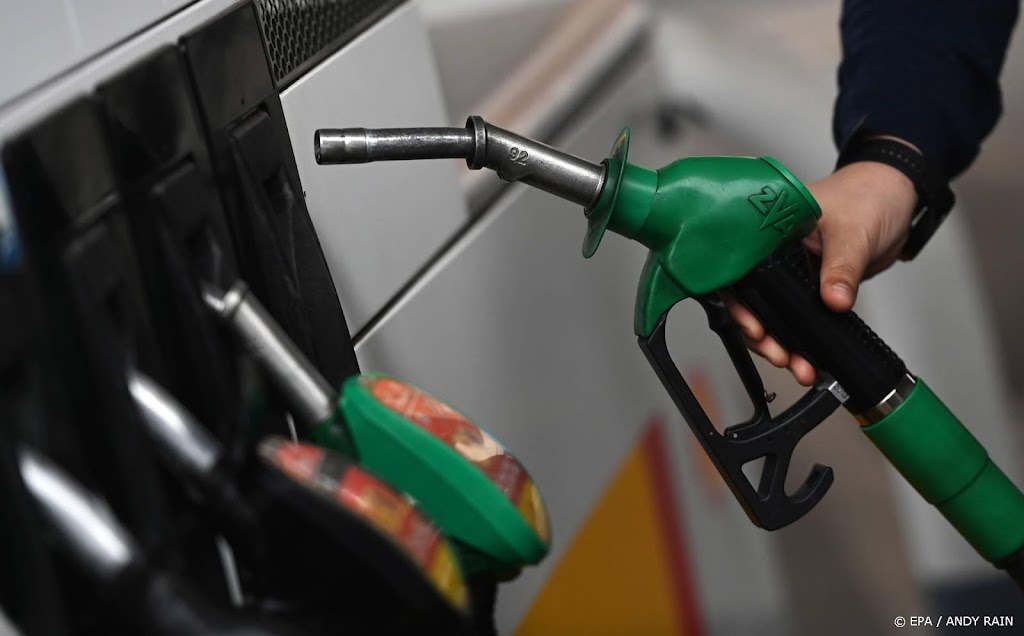 Benzineprijs door crisis Oekraïne richting de 2,20 euro per liter