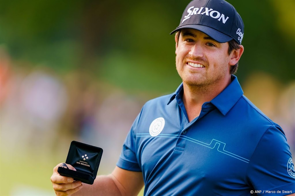 Golfer Van Driel leider in Keniaans Open, Huizing tweede
