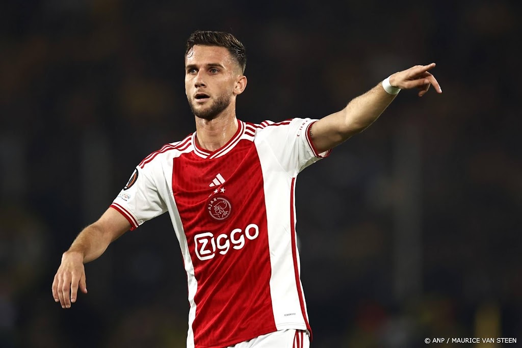 Ajax met Van den Boomen maar zonder Henderson tegen Bodø/Glimt