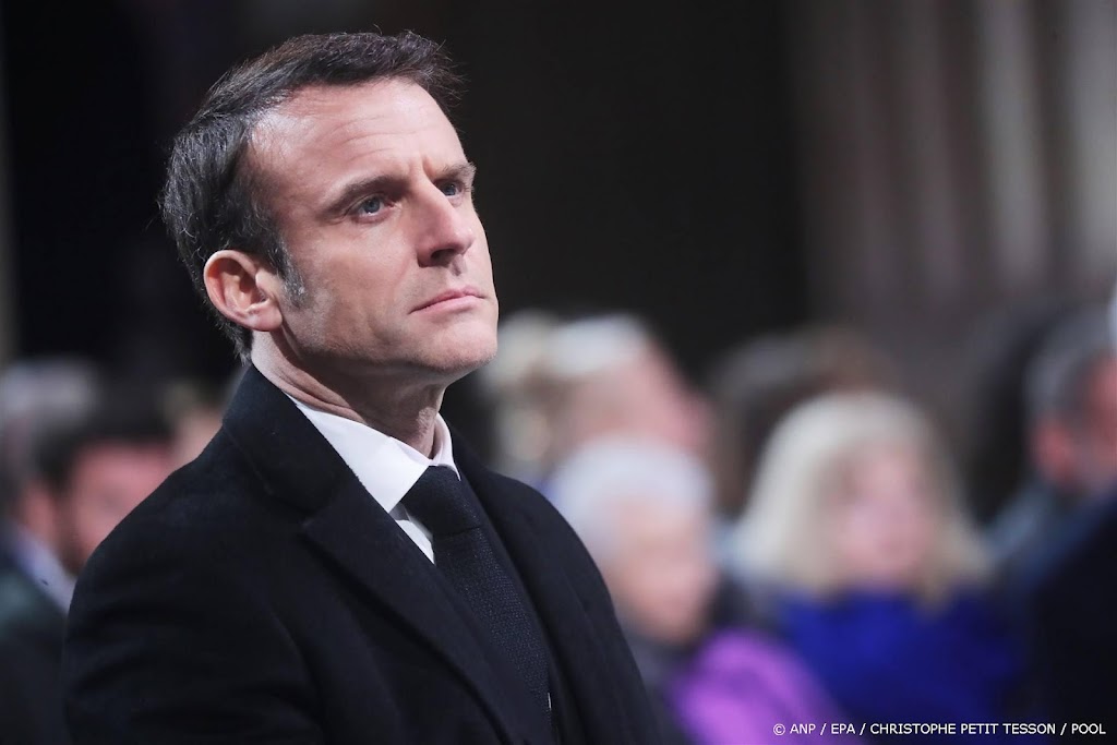Macron organiseert maandag Europese top over steun aan Oekraïne