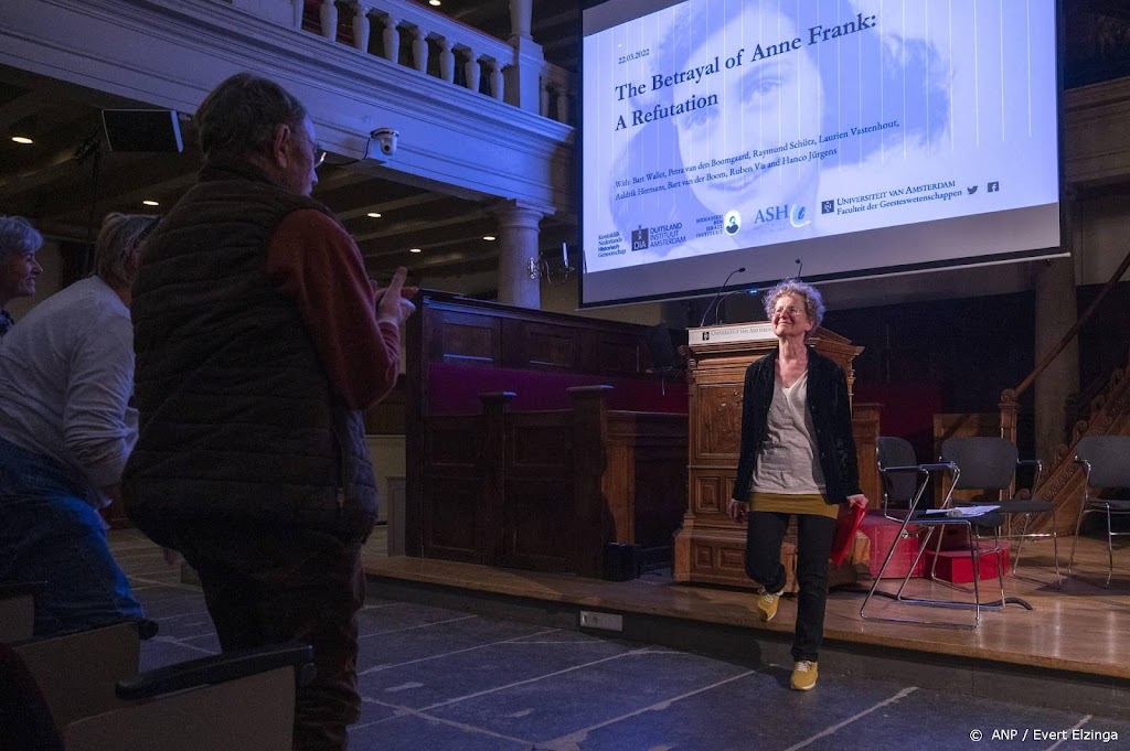 Kleindochter Joodse notaris wil boek wereldwijd uit handel