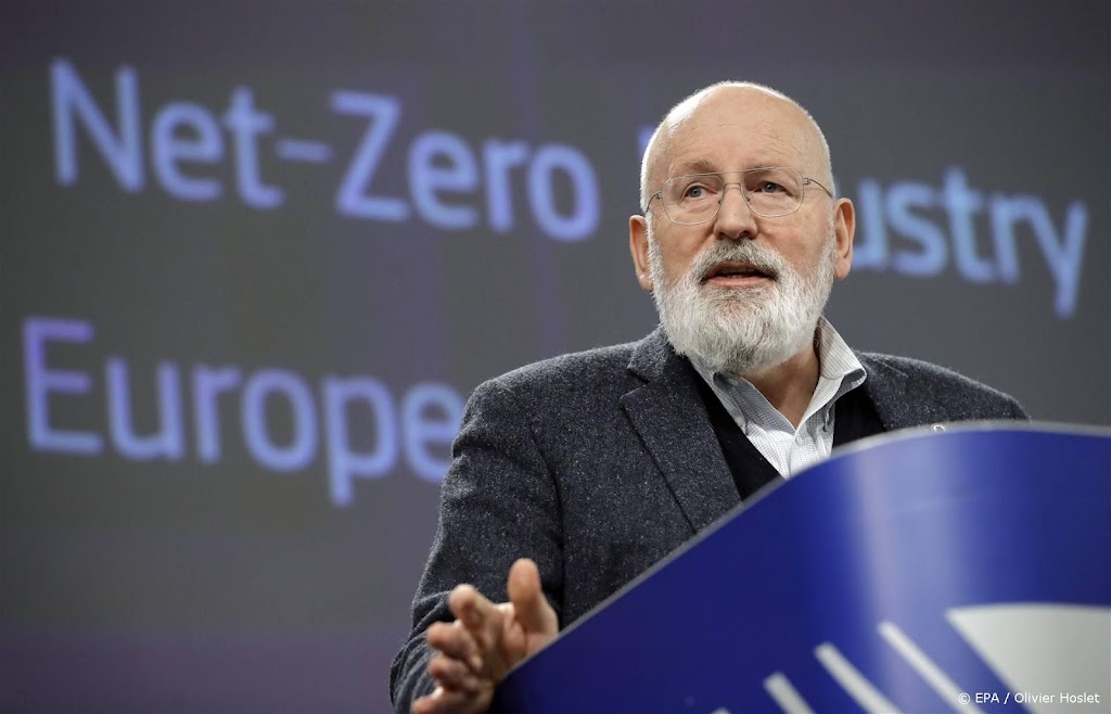 Timmermans: Brussel dringt niet aan op verplichte uitkoop boeren