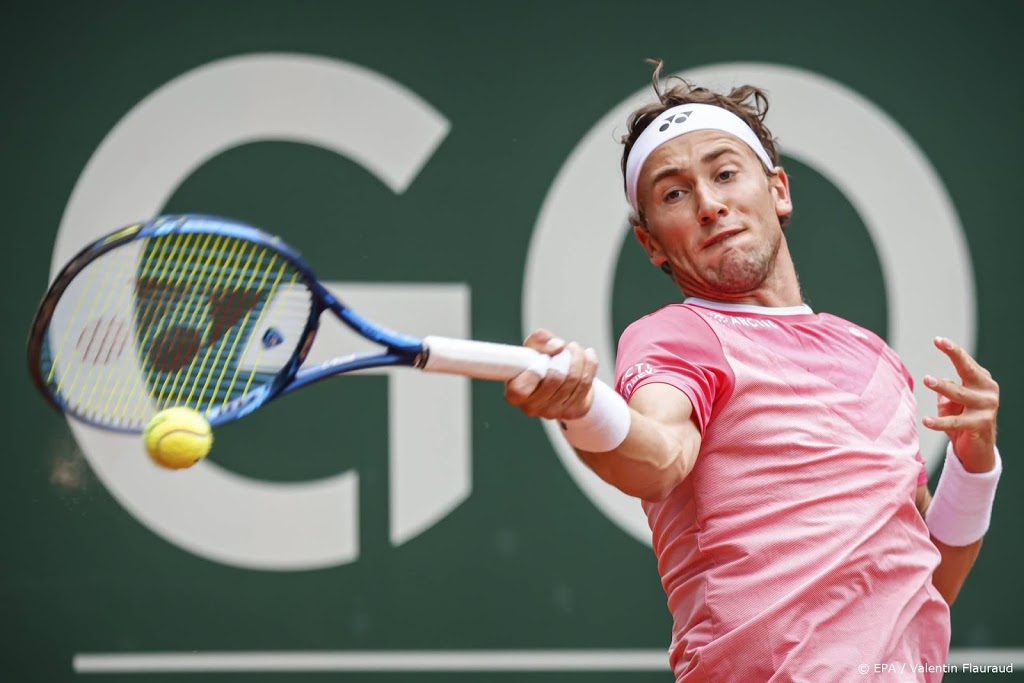 Noorse tennisser Ruud pakt titel in Genève na zege op Shapovalov