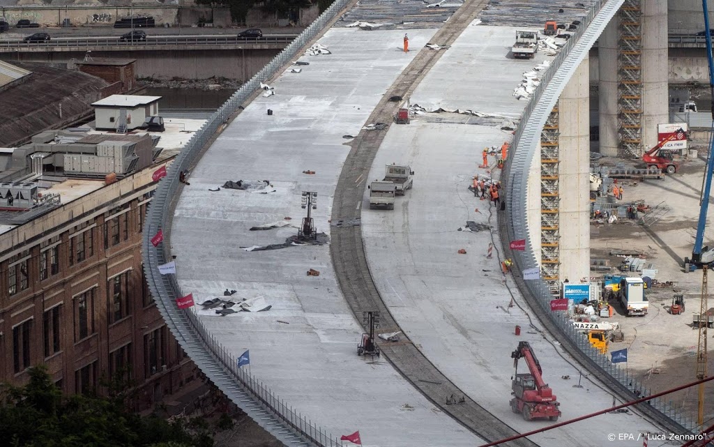 'Verkeer kan eind juli over nieuwe brug Genua'