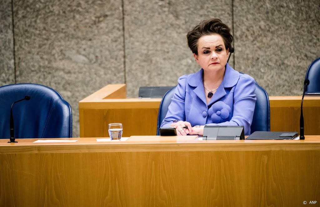 Overuren kunnen zorgmedewerkers toeslagen gaan kosten