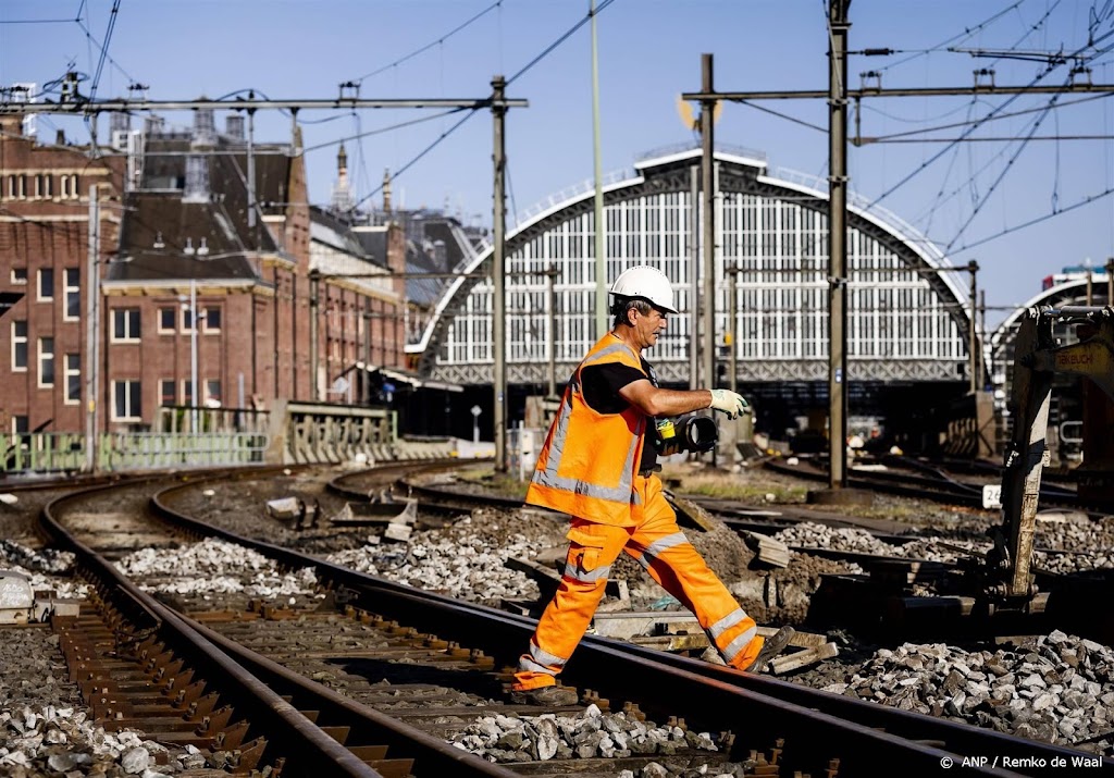 EU steekt miljoenen in spoor en binnenvaart Nederland