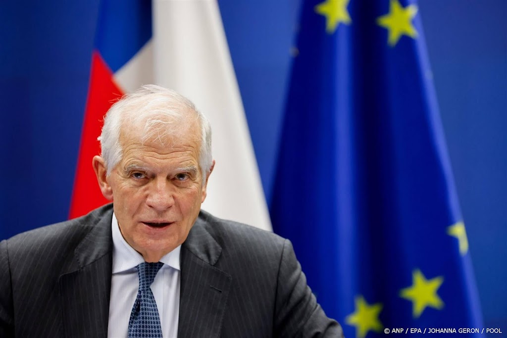 EU-buitenlandchef Borrell houdt ernstig gesprek met Hongarije