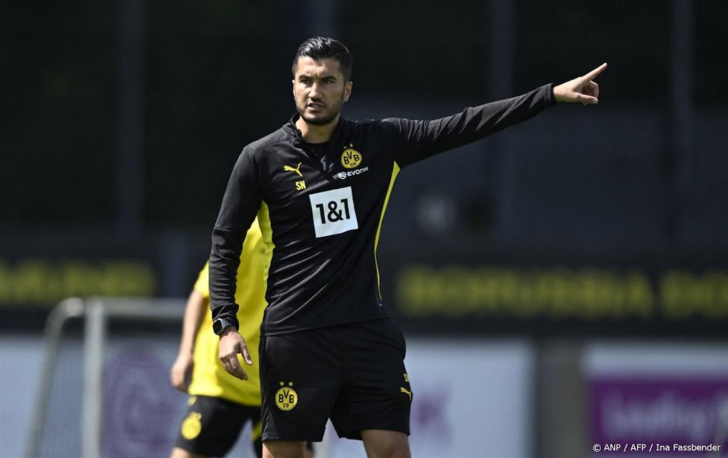 Coach Sahin van Dortmund waarschuwt spelers na afgang in Bangkok