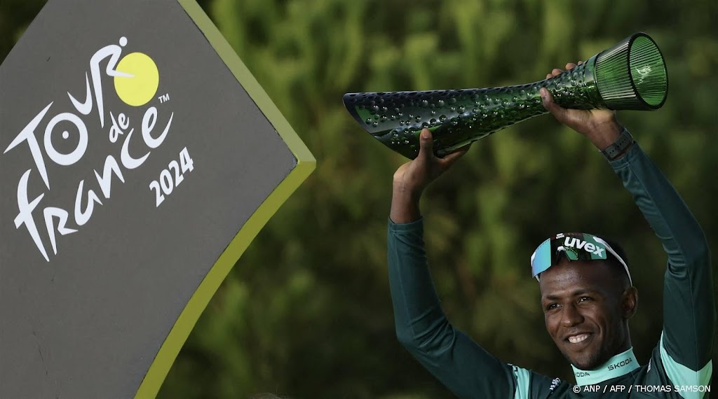 Sprinter Girmay verlengt bij Intermarché-Wanty na succes in Tour