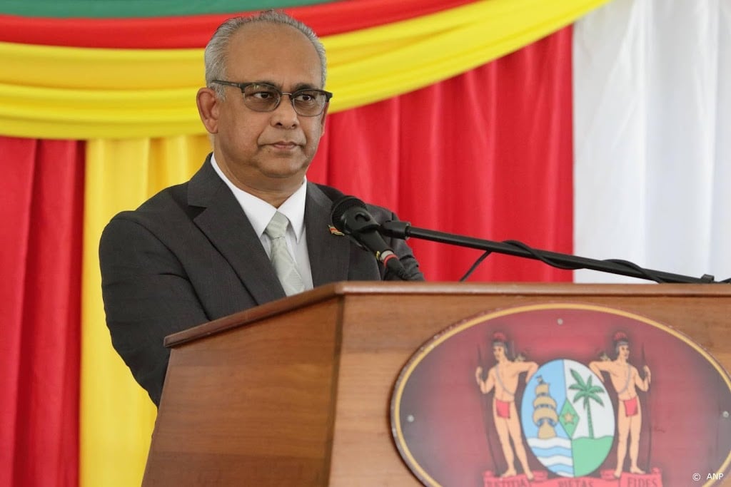 Surinaamse minister bij bezoek aan Nederland: alle hulp is welkom