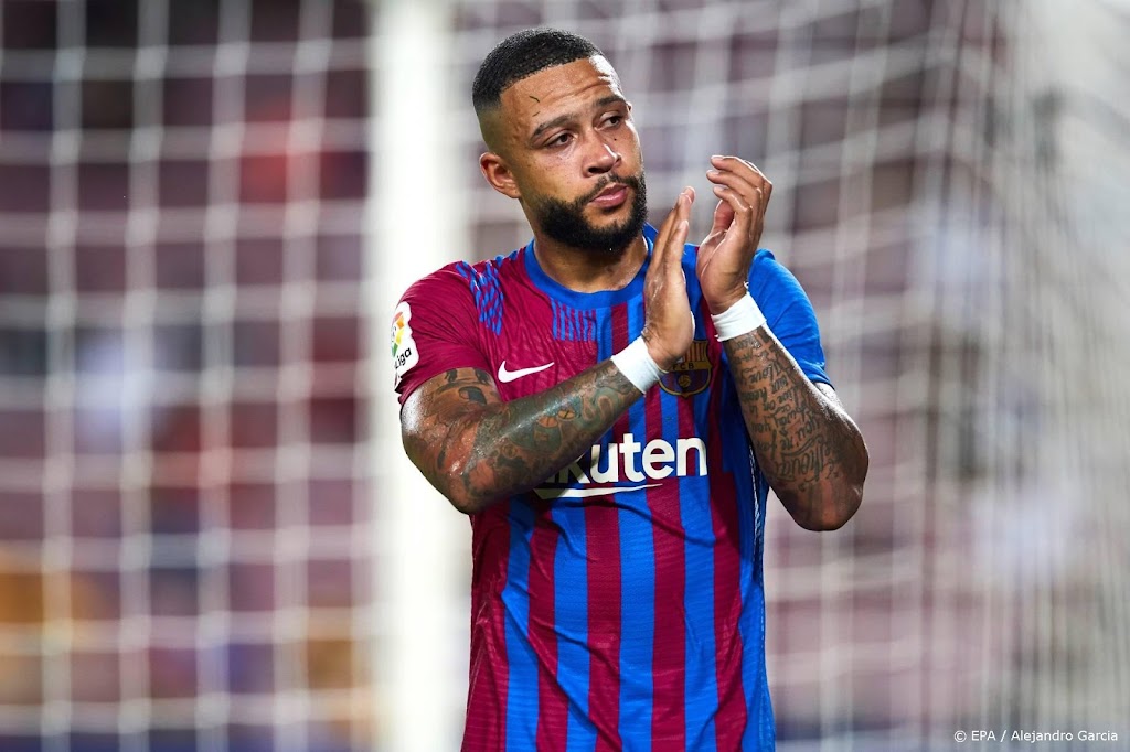 Depay voorkomt nederlaag Barcelona bij Athletic Club