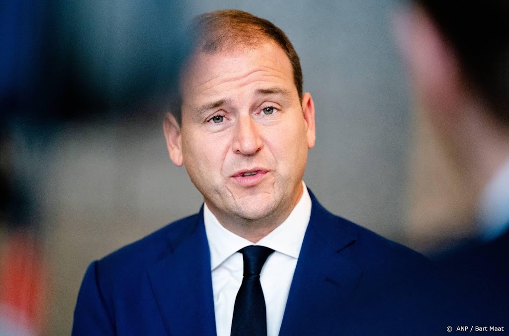PvdA en Coalitie-Y: regel meer leerbanen en stages voor jongeren