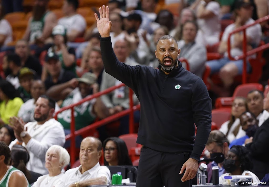 Seizoen schorsing dreigt voor basketbalcoach Boston Celtics