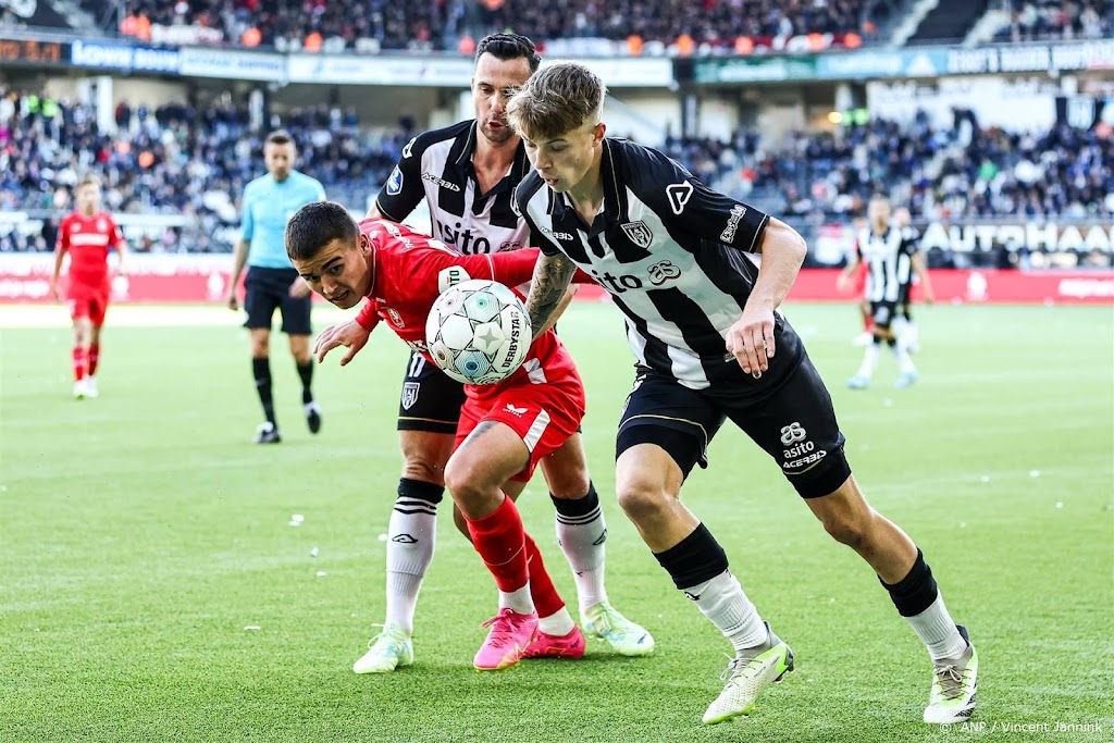 FC Twente geeft tegen Heracles Almelo na rust voorsprong weg