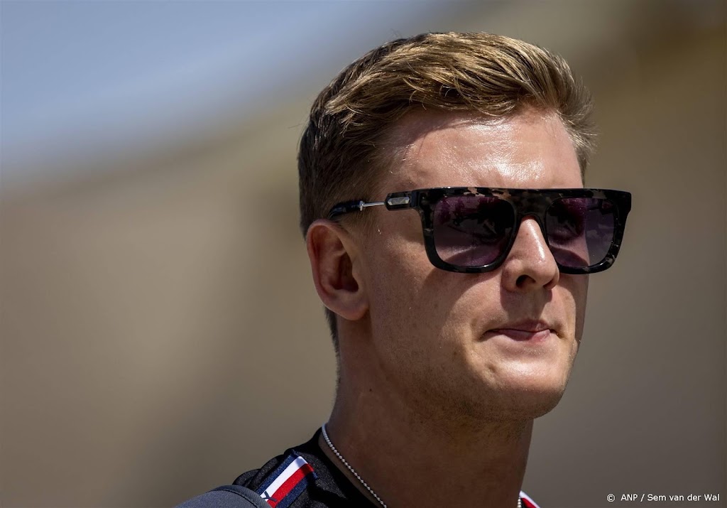 Autocoureur Schumacher met Alpine naar 24 uur van Le Mans
