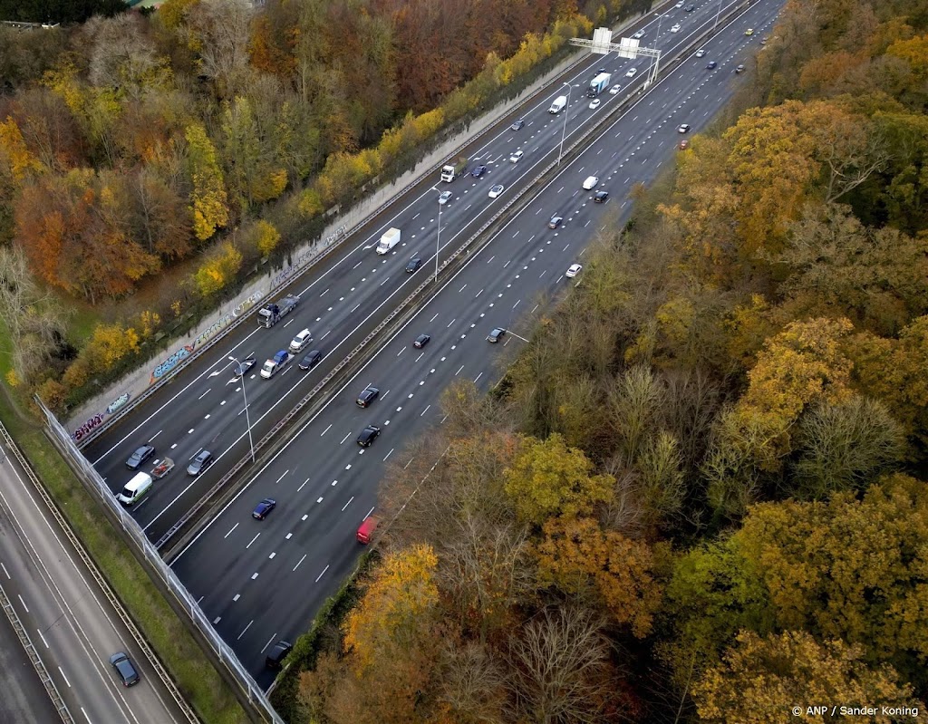 Infrastructuur 'piept en kraakt', logistieke sector eist actie