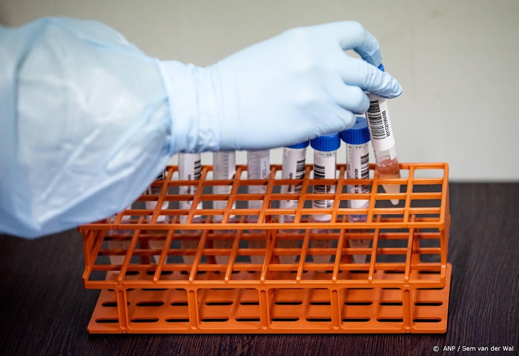 Cijfers laboratoria bevestigen snelle opmars omikronvariant