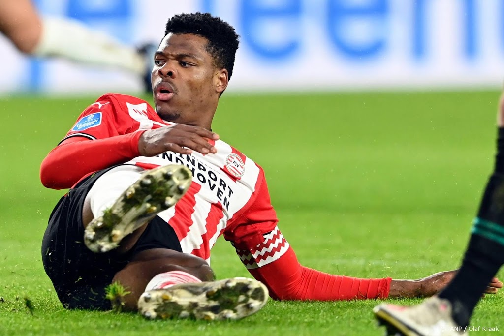 PSV-aanvoerder Dumfries: soms voel je dat het er niet in zit