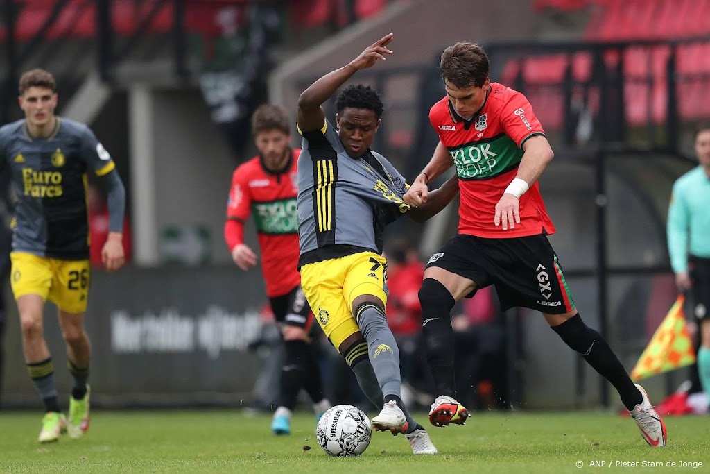 Feyenoord loopt in tweede helft over NEC heen