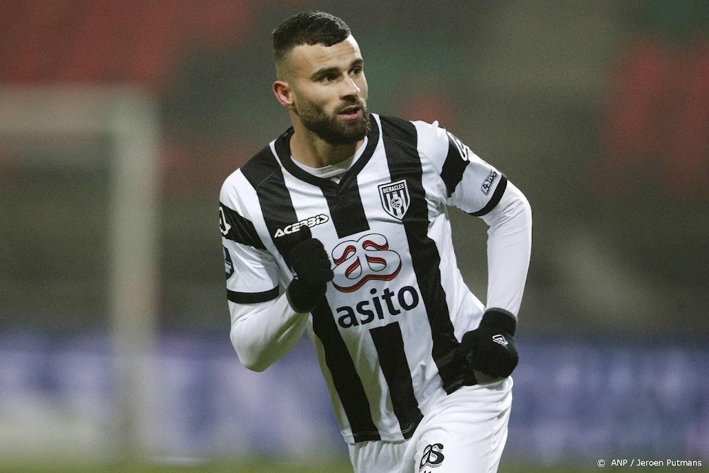 Heracles-directeur ziet Vloet nooit meer spelen voor de club