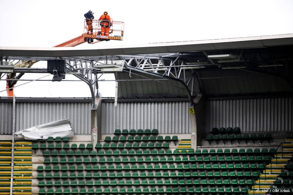ADO Den Haag - Telstar uitgesteld wegens schade aan dak