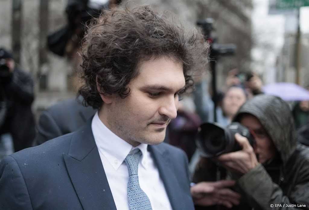 Justitie VS komt met meer aanklachten tegen oprichter cryptobeurs