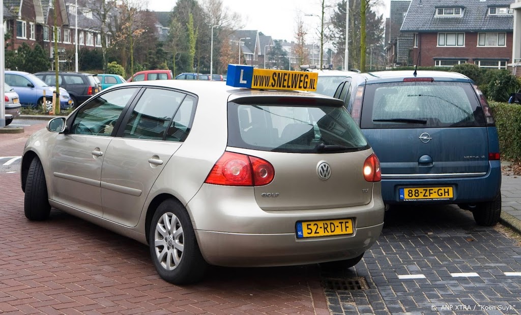 Meeste rijscholen gestopt vanwege coronavirus