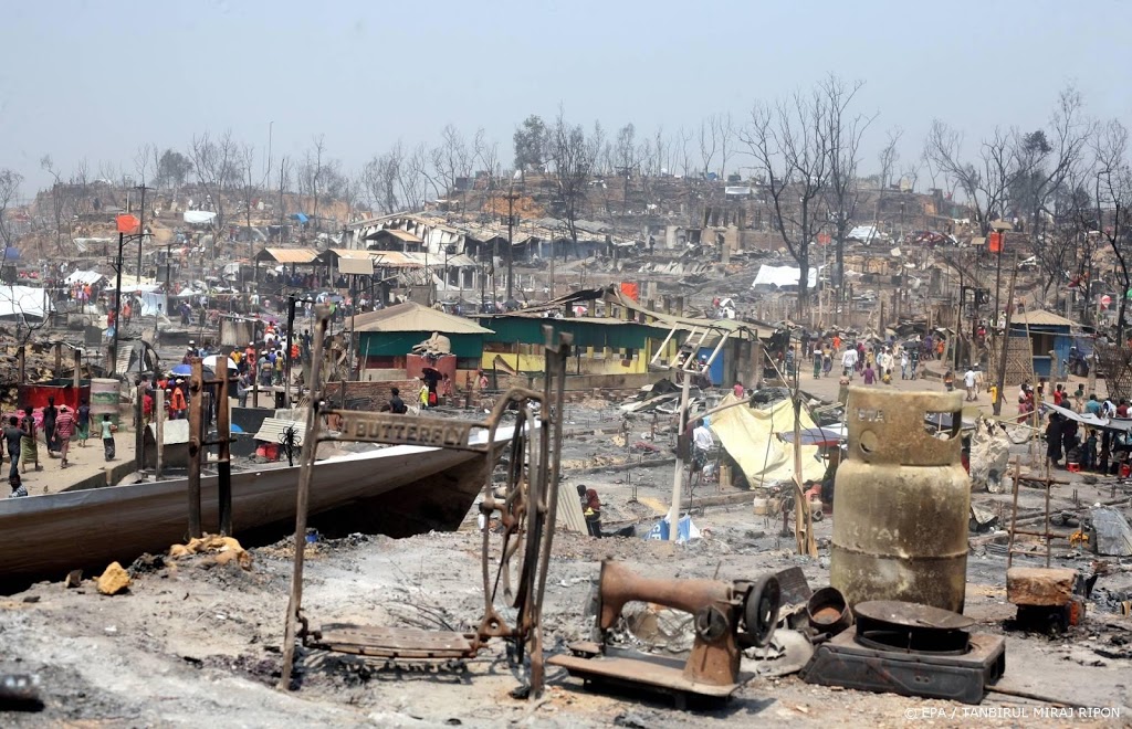 Doden en gewonden bij grote brand in vluchtelingenkamp Bangladesh