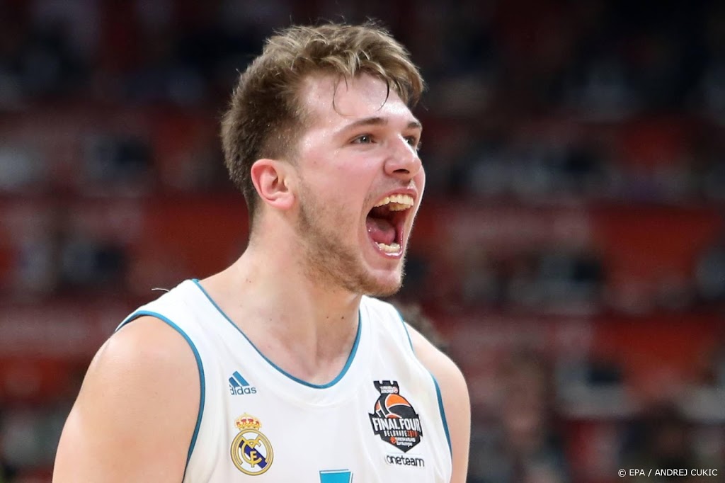 Coureur Sainz en basketballer Doncic worden erelid Real Madrid