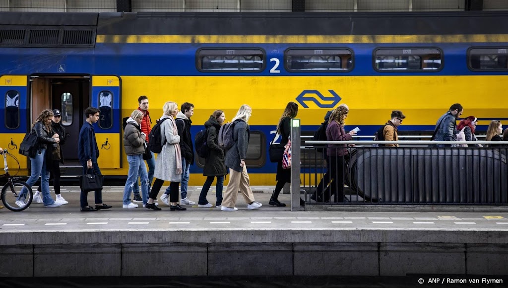 NS: Mondkapjes nagenoeg verdwenen in treinen