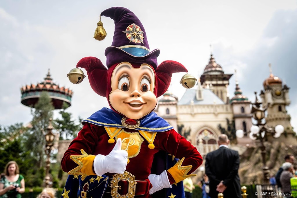 Bezoekers spelen mee in sprookje op 70e verjaardag Efteling