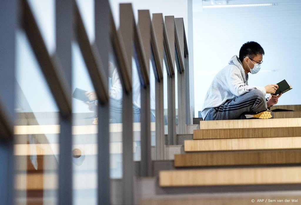 Kabinet komt met bedragen voor nieuwe basisbeurs studenten