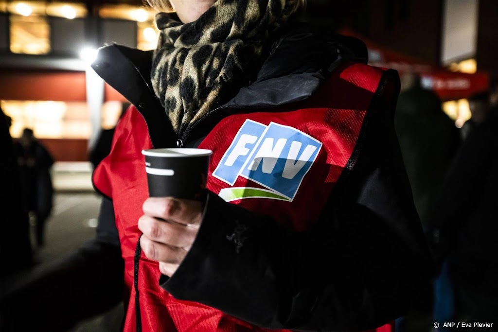 FNV: werknemers plasticfabriek Sabic gaan productie stilleggen