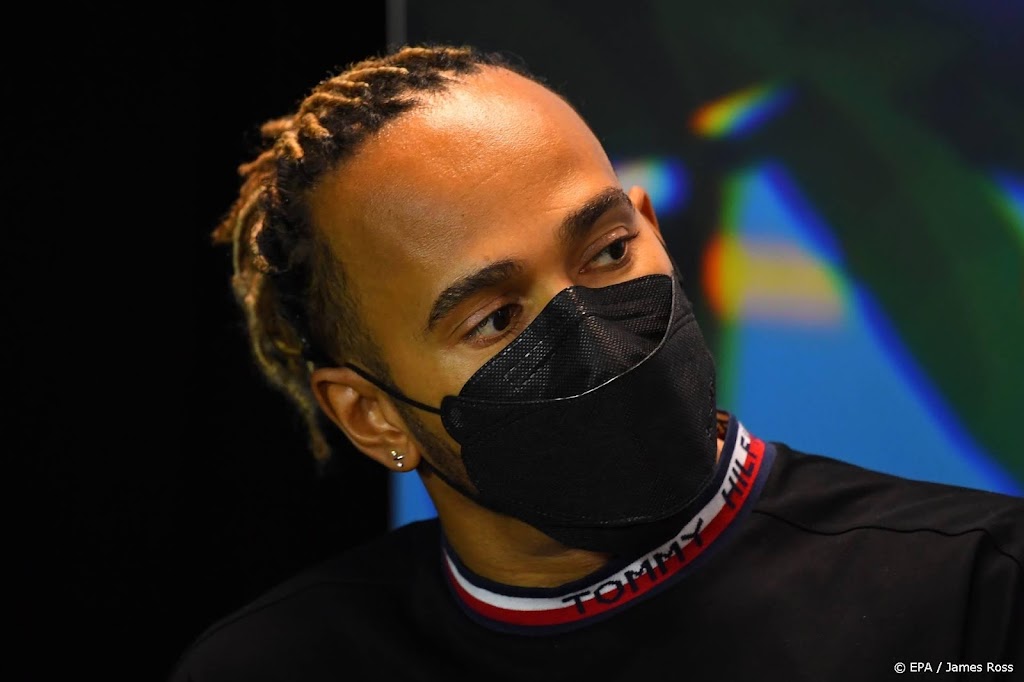Hamilton geeft hoop op achtste wereldtitel in Formule 1 al op