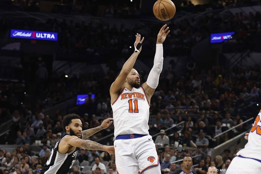 Basketballers Knicks winnen na sterk slot ook tweede duel