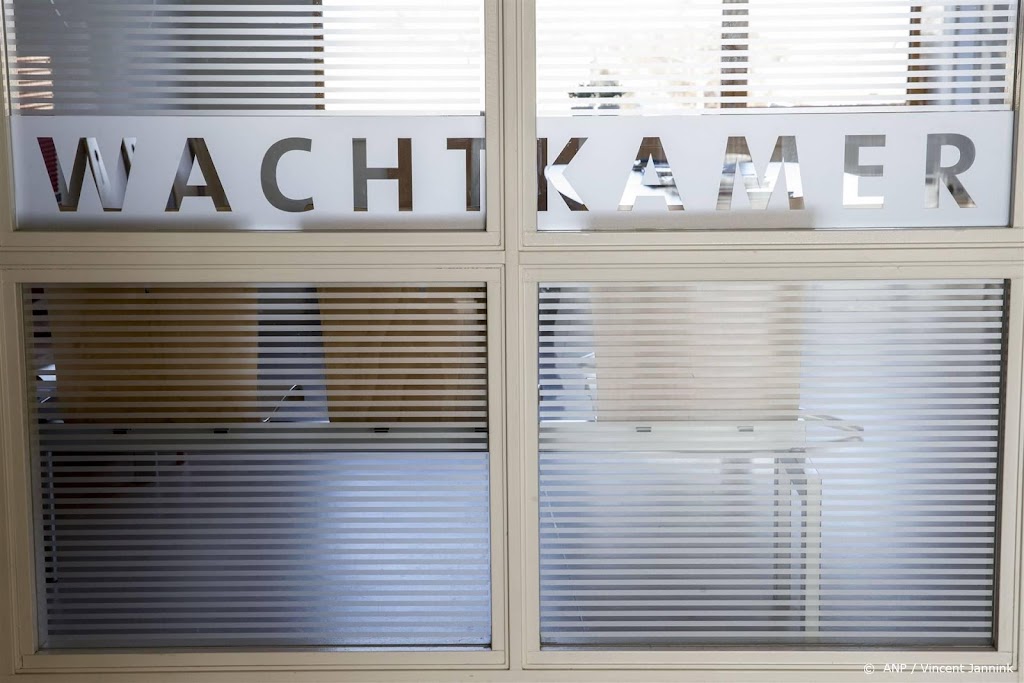 Barende vrouw vaak niet gevraagd om toestemming voor prik of knip