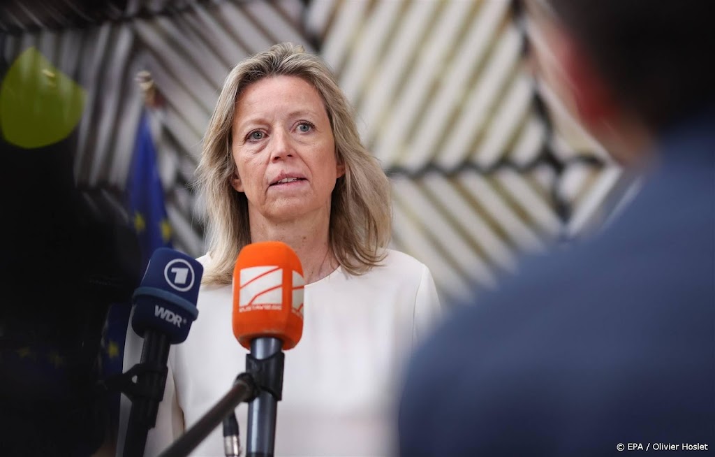 Ollongren: niet ondenkbaar Oekraïense piloten in VS te trainen