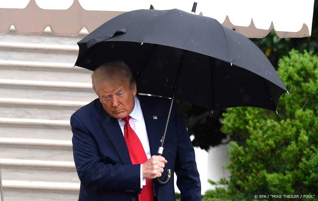 Trump schort bepaalde werkvisa voor buitenlanders op