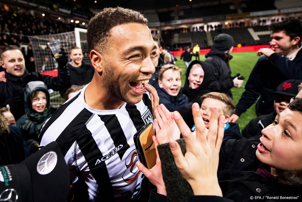 'Dessers verhuist van Heracles naar Racing Genk'