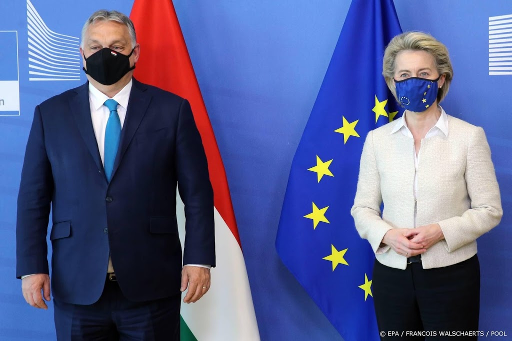 Europese Commissie neemt stappen tegen Hongarije om antihomowet