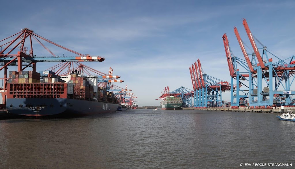 Duitse havens liggen stil door staking