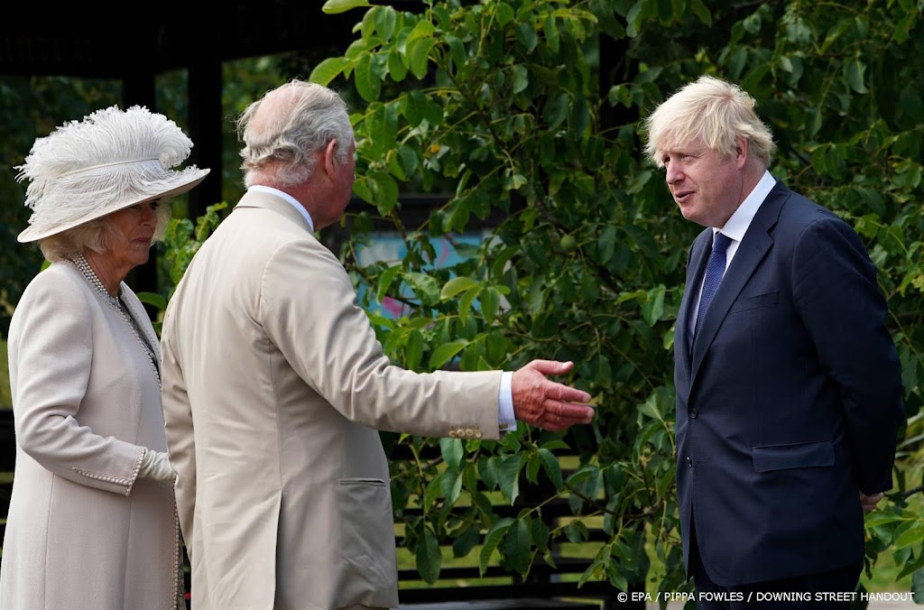 Johnson: ik verdedig Rwanda-deal bij prins Charles