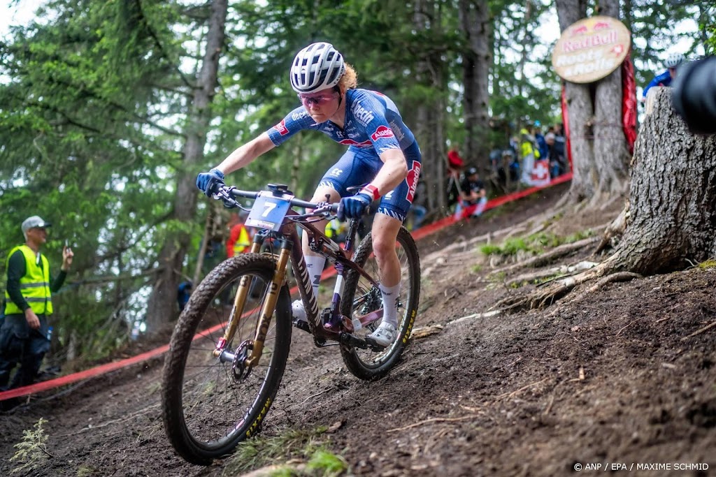 Mountainbikester Pieterse derde in Crans-Montana