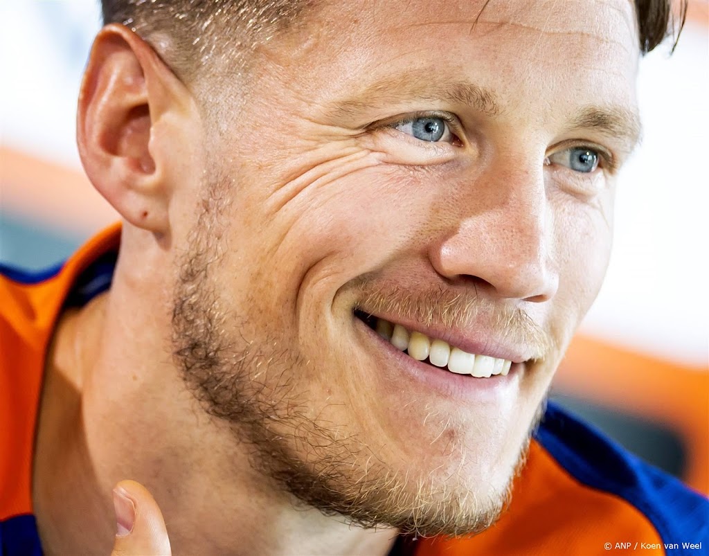 Spits Weghorst voelt dat basisplaats bij Oranje dichterbij komt