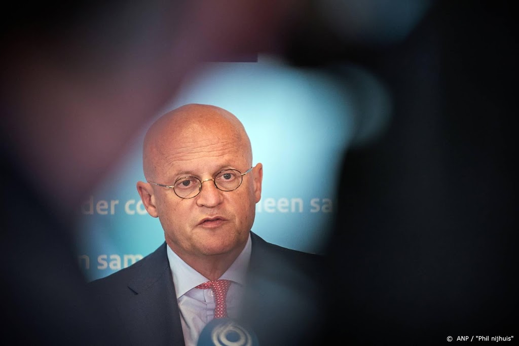 Grapperhaus: tot vier jaar cel voor bezit 'pedohandboek'