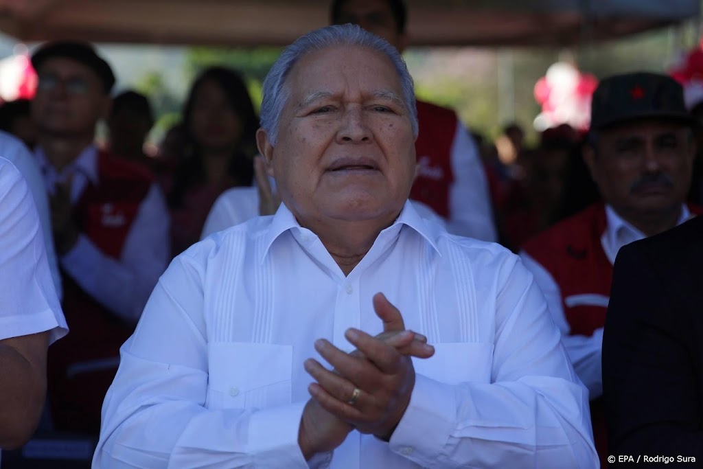 Arrestatiebevel uitgevaardigd voor oud-president El Salvador