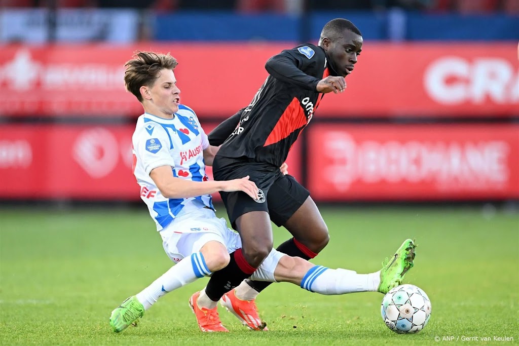 FC Utrecht huurt linksbuiten Cathline van Franse FC Lorient