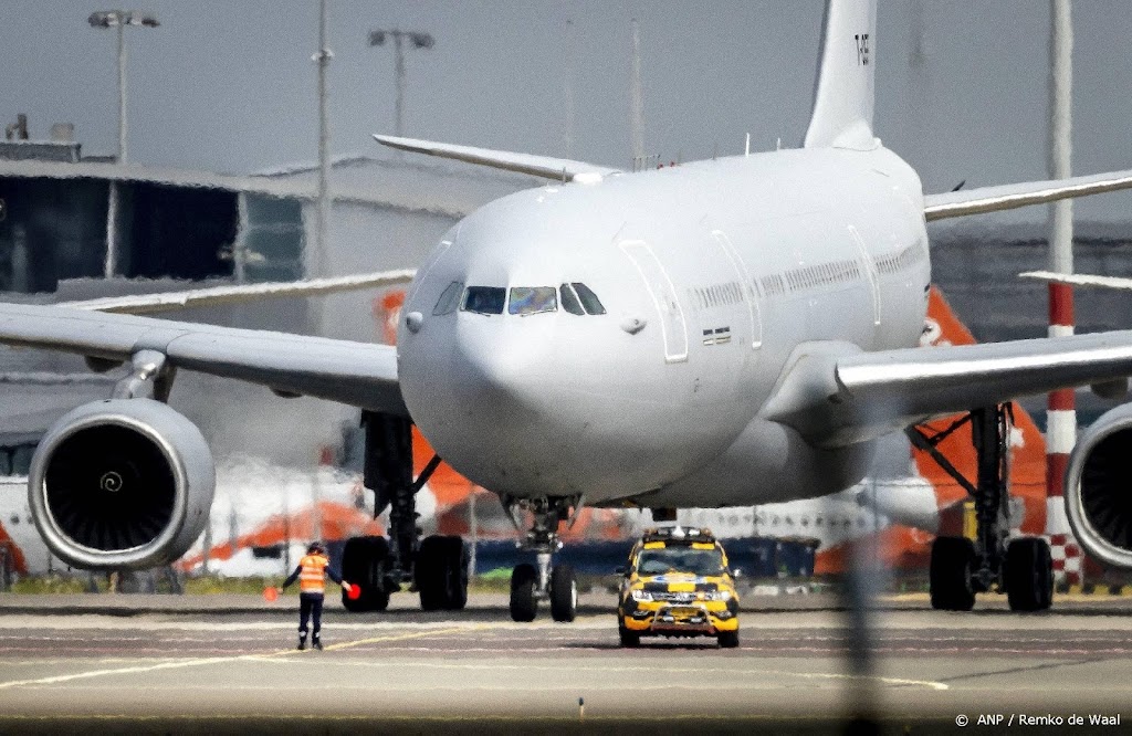 129 evacués uit Afghanistan geland, onder wie 18 Nederlanders