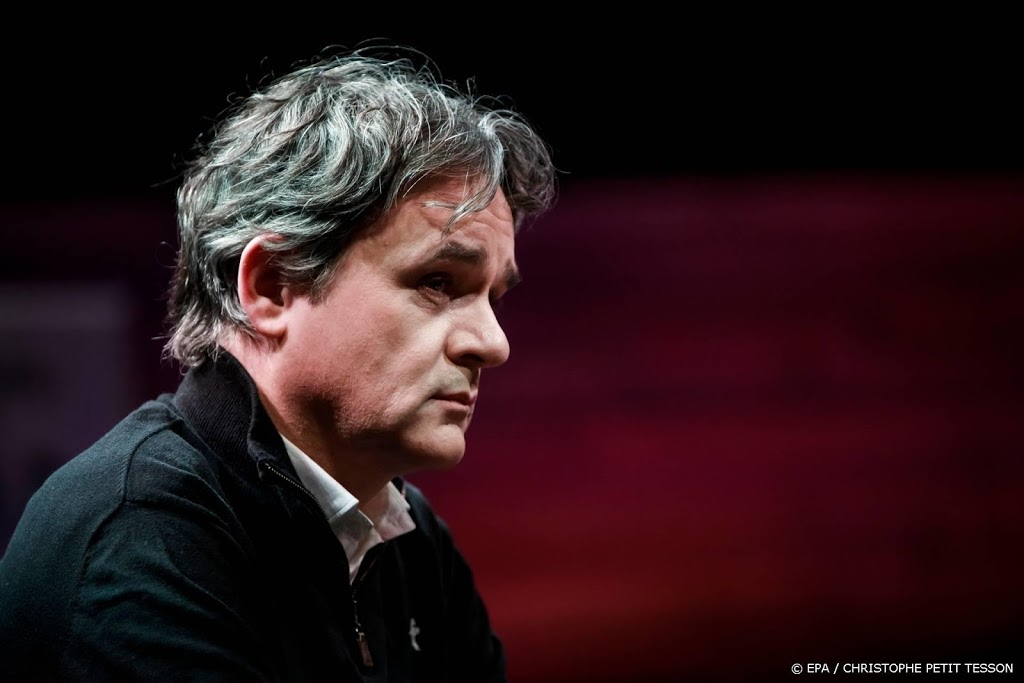 Franse media steunen Charlie Hebdo na nieuwe bedreigingen